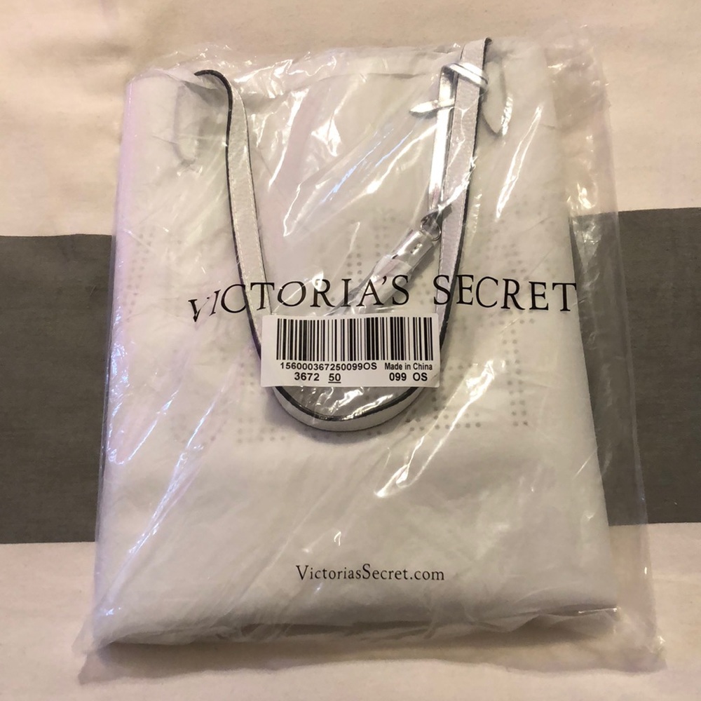 Victoria’s Secret Embellished tote. NWT